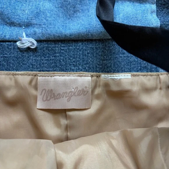 wrangler suede embroidered floral corset tank top - Picture 4 of 11